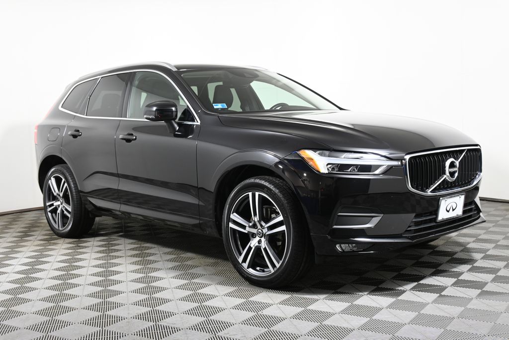 2021 Volvo XC60 T5 Momentum 8