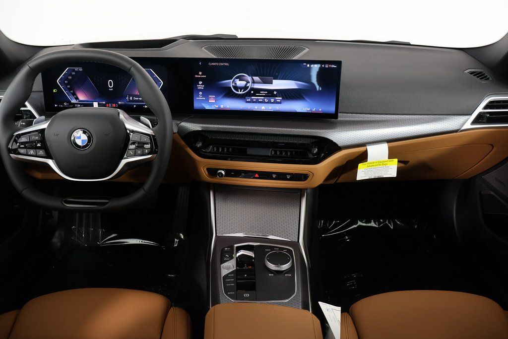 Thumbnail: 2025 BMW 3 Series - 4