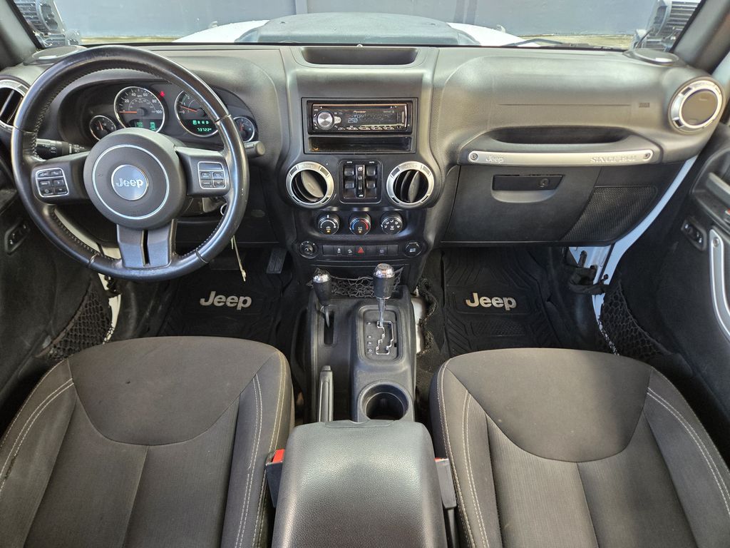 2016 Jeep Wrangler Unlimited Rubicon White at Legacy Ford