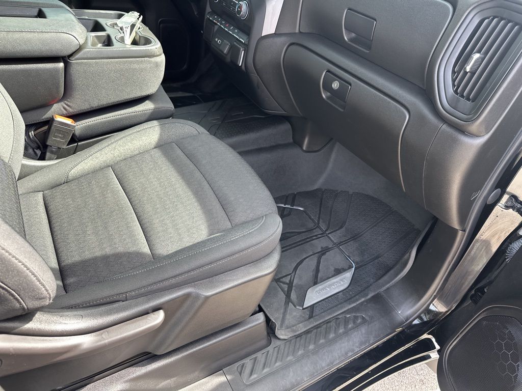 Used Car 2022 Chevrolet Silverado 1500  Custom For Sale Under $30,000 In Austin, Texas