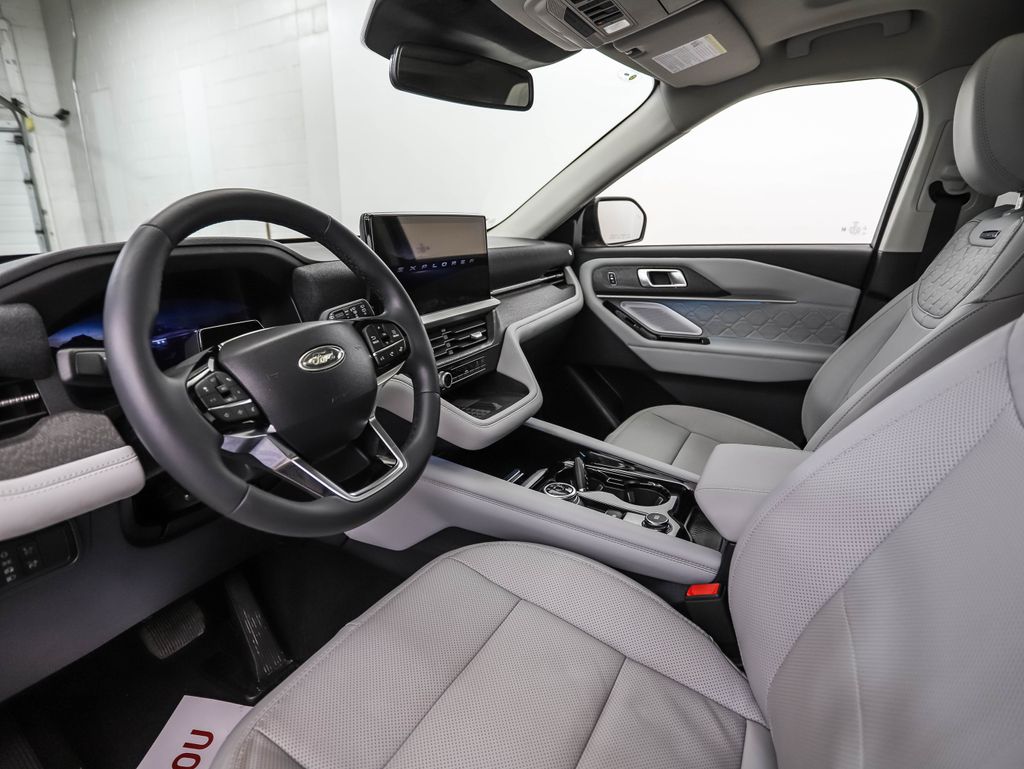 Thumbnail: 2025 Ford Explorer - 10