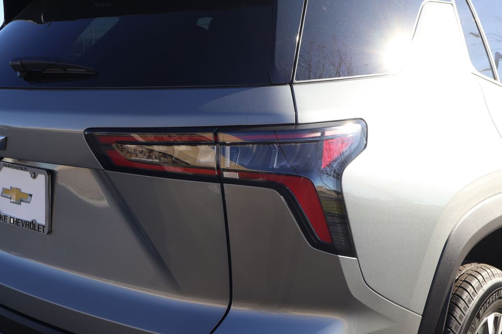 Thumbnail: 2026 Chevrolet Equinox - 7