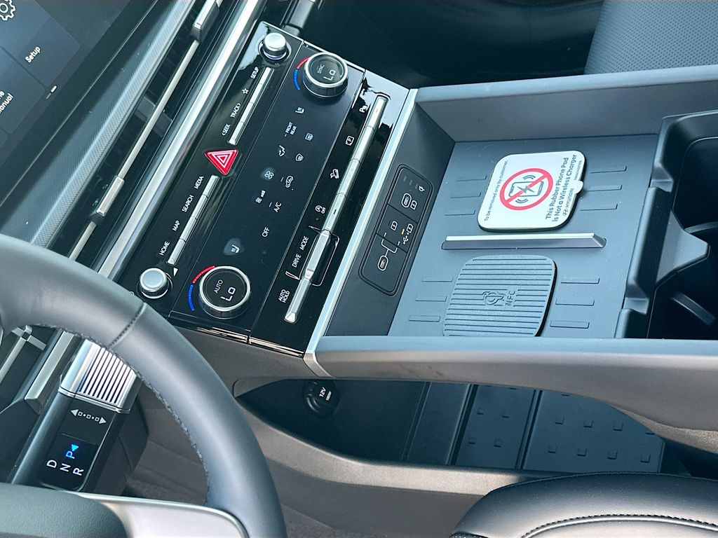 2025 Hyundai Santa Fe SEL 14