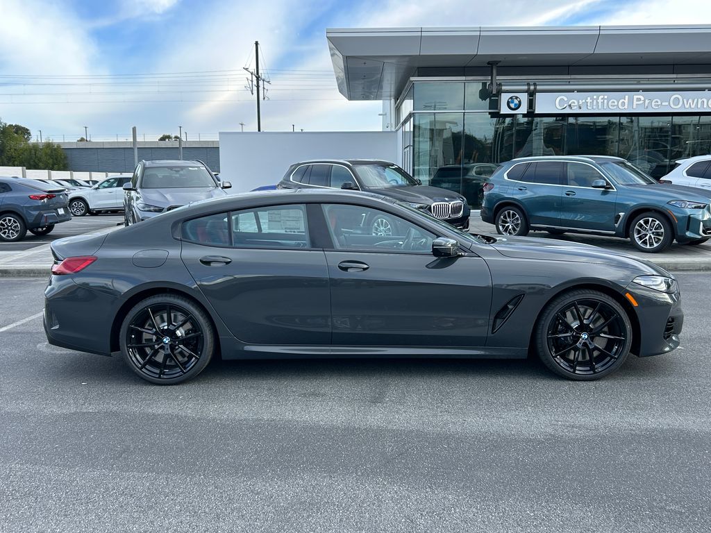 Thumbnail: 2026 BMW 8 Series - 6