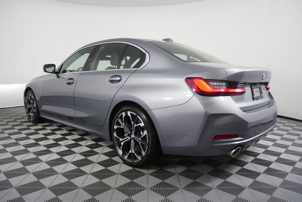 Thumbnail: 2025 BMW 3 Series - 5