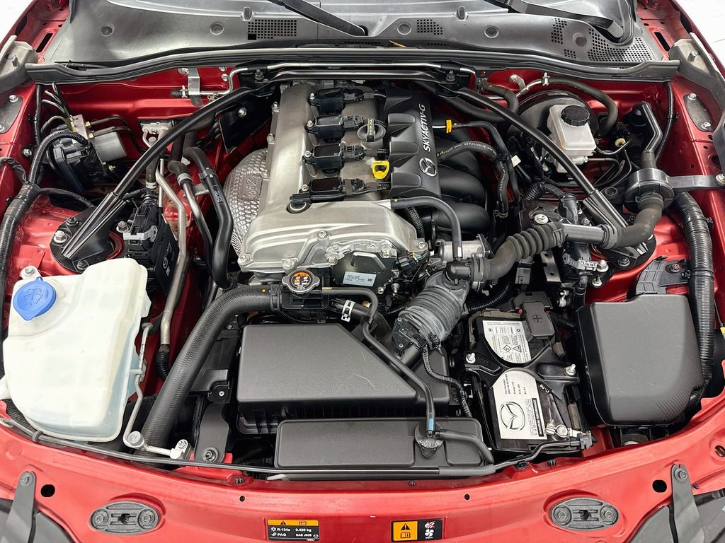 Thumbnail: 2020 Mazda MX-5 Miata - 25