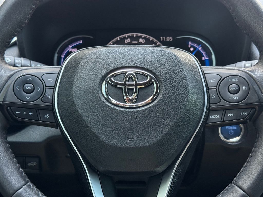 2021 Toyota RAV4 Hybrid XSE White at EAG Ford Navasota