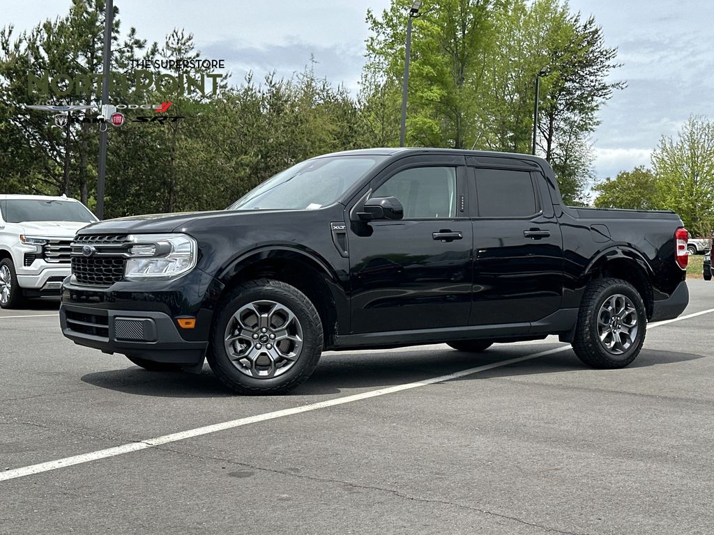 Shadow Black 2022 Ford Maverick XLT SuperCrew AWD Pickup Truck All-Wheel Drive 8-Speed Automatic