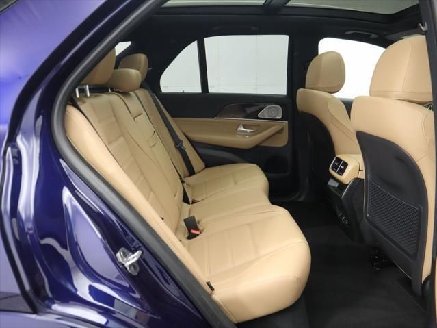 Thumbnail: 2026 Mercedes-Benz GLE - 24