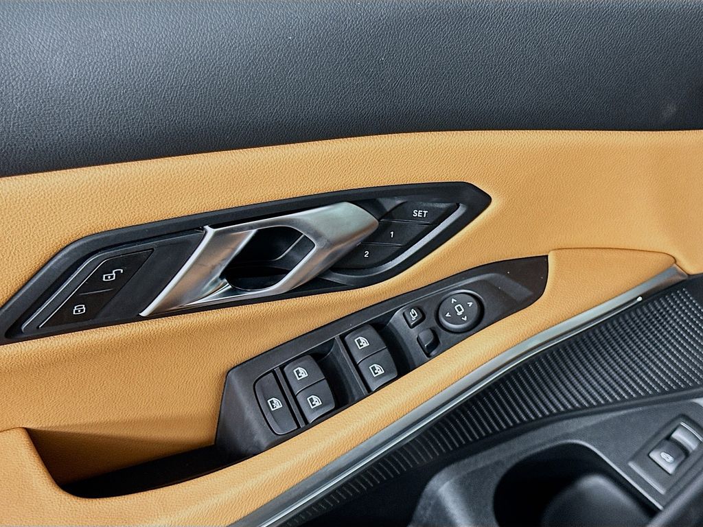 Thumbnail: 2025 BMW 3 Series - 20
