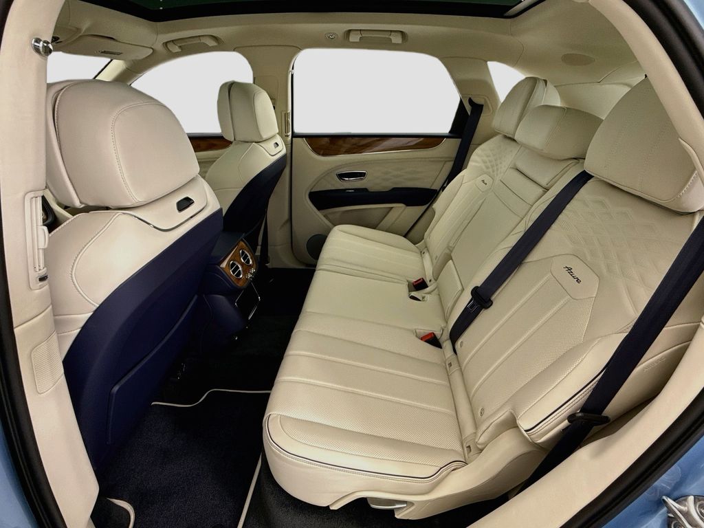 Thumbnail: 2026 Bentley Bentayga - 20