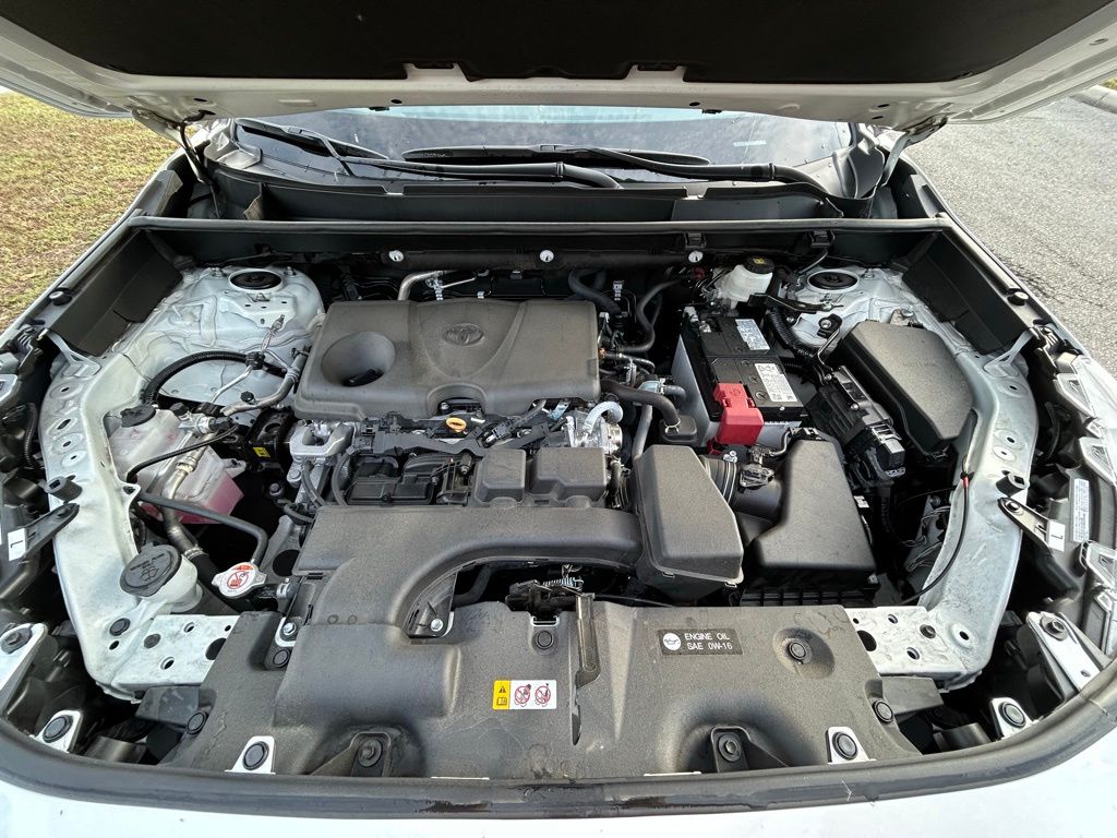 2024 Toyota RAV4 XLE 11