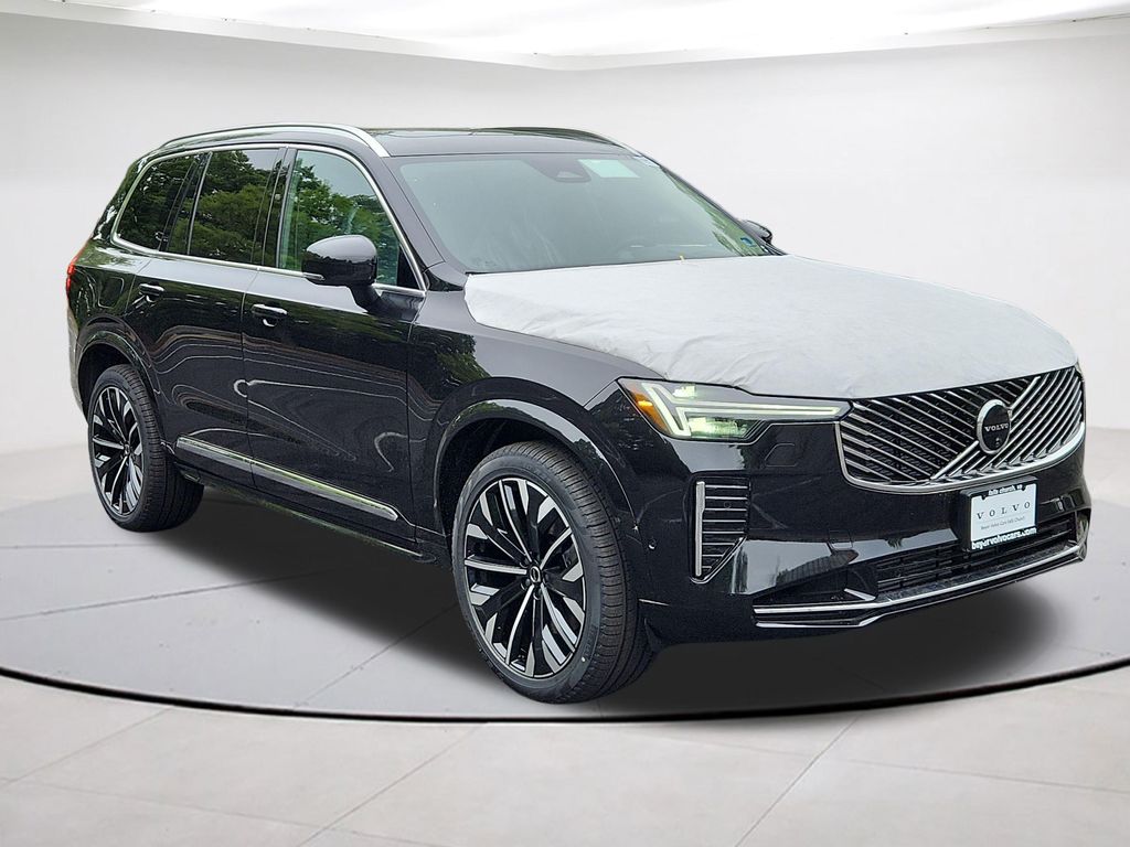 2026 Volvo XC90 T8 Recharge Ultra Bright 4WD's photo