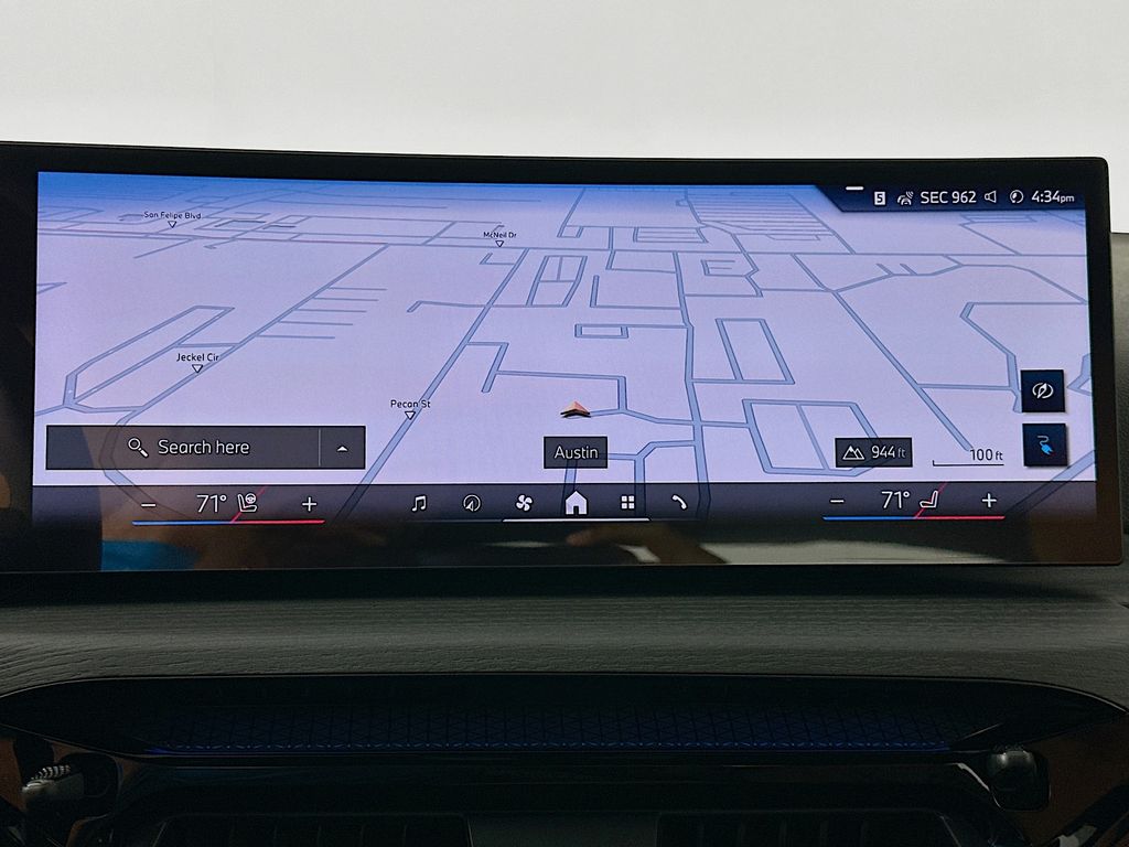 Thumbnail: 2026 BMW i4 - 12