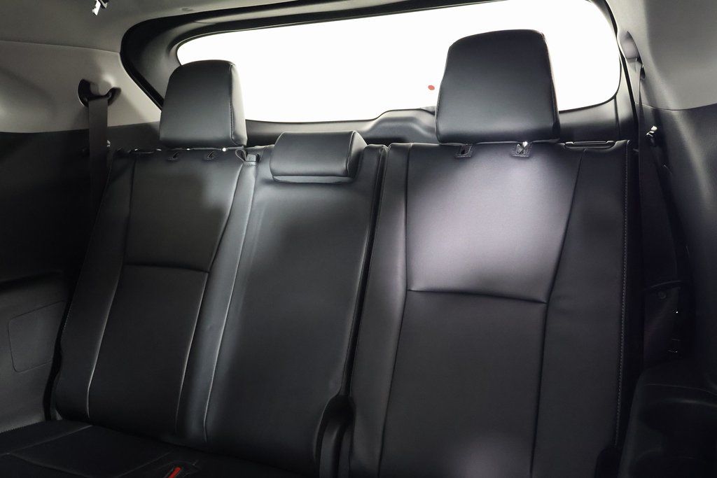 Thumbnail: 2025 Toyota Highlander - 7