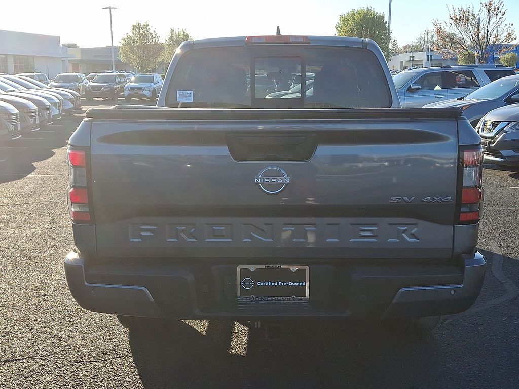 2022 Nissan Frontier SV 5