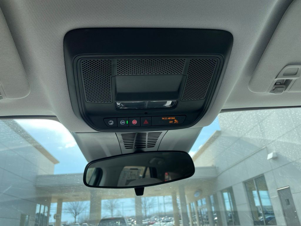 Thumbnail: 2026 Honda Prologue - 16