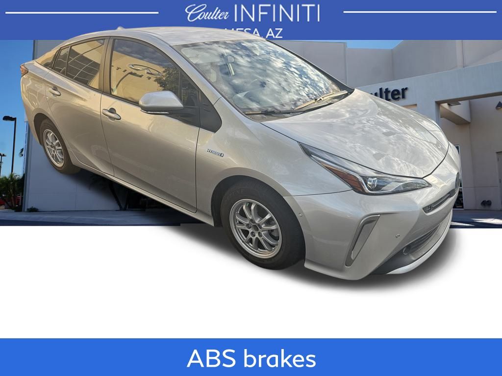 2022 Toyota Prius LE AWD-e 15