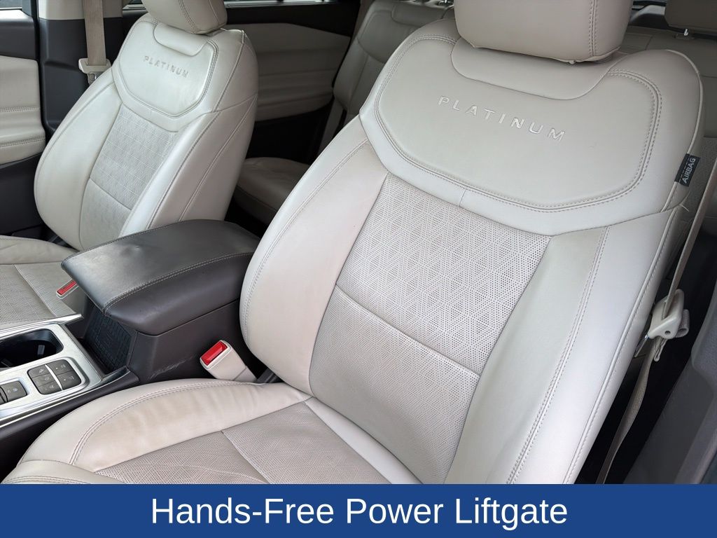 2021 Ford Explorer Platinum