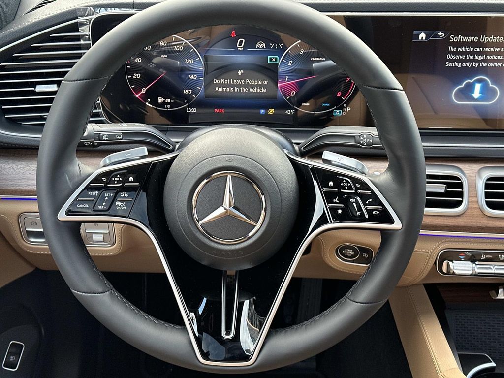 Thumbnail: 2026 Mercedes-Benz GLE - 10