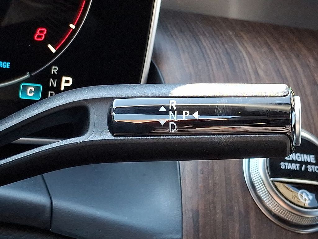 Thumbnail: 2025 Mercedes-Benz GLC - 10