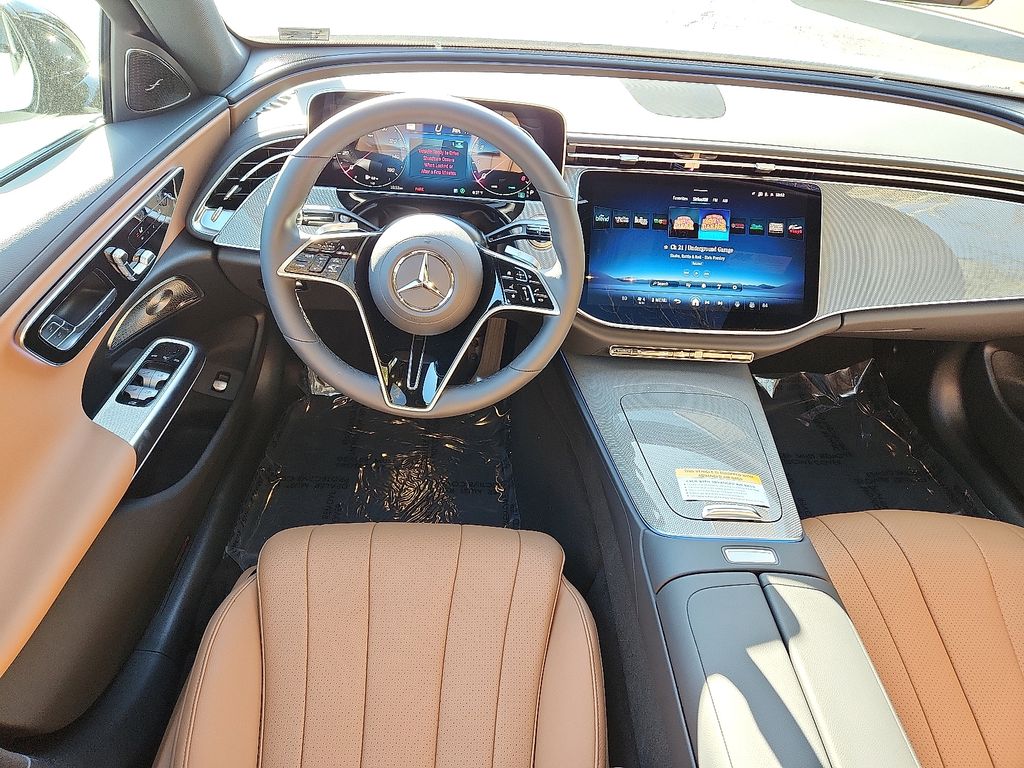 Thumbnail: 2026 Mercedes-Benz E-Class - 7