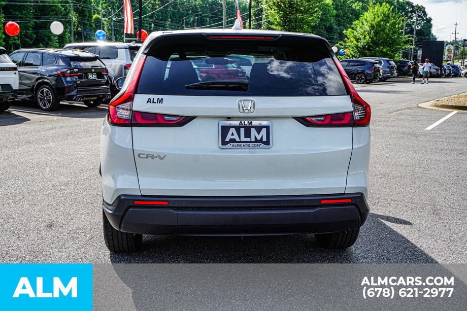 Used 2024 White Honda EX-L image 11