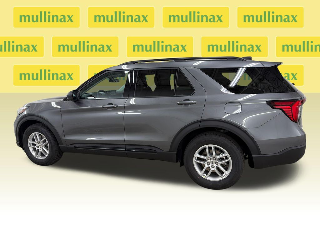 New 2026 Gray Ford Active image 10