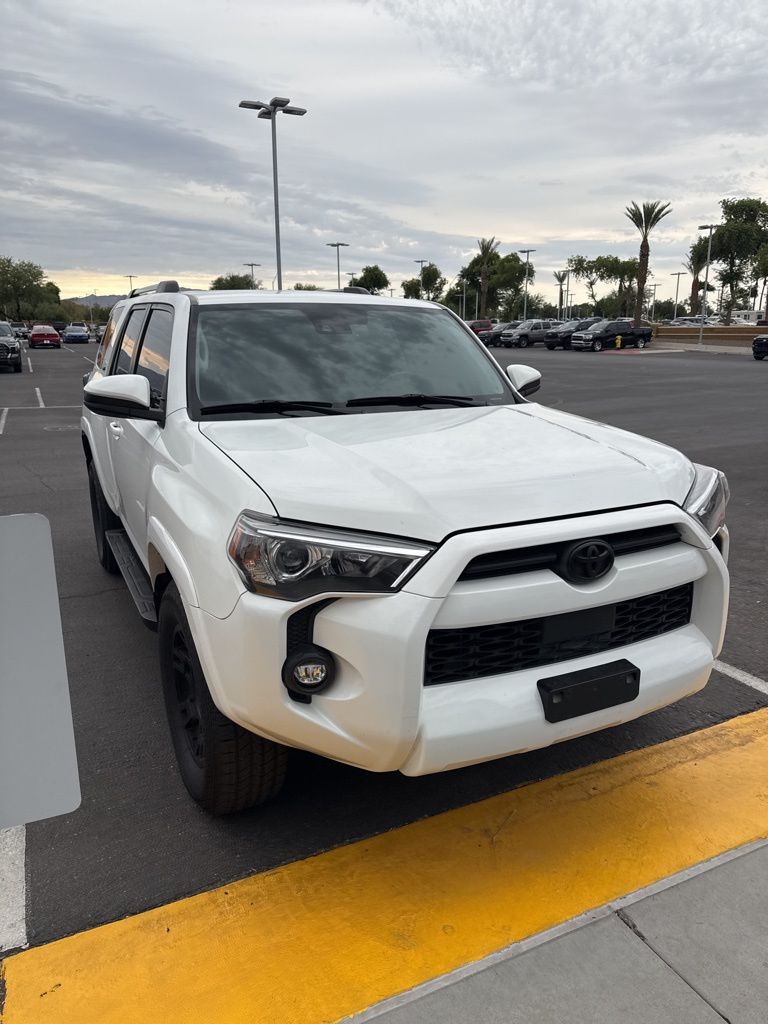 Thumbnail: 2022 Toyota 4Runner - 3