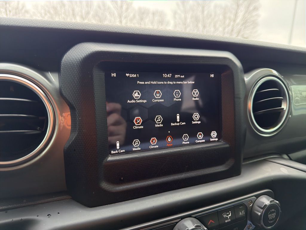 Thumbnail: 2020 Jeep Wrangler - 31