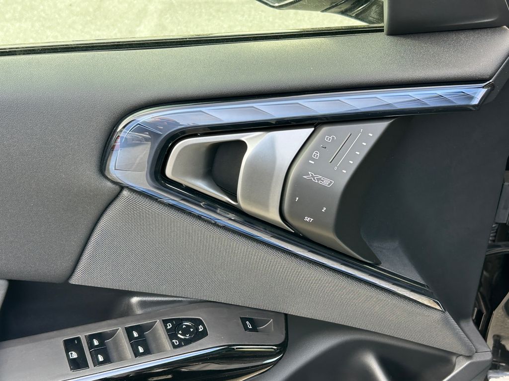 Thumbnail: 2026 BMW X3 - 12