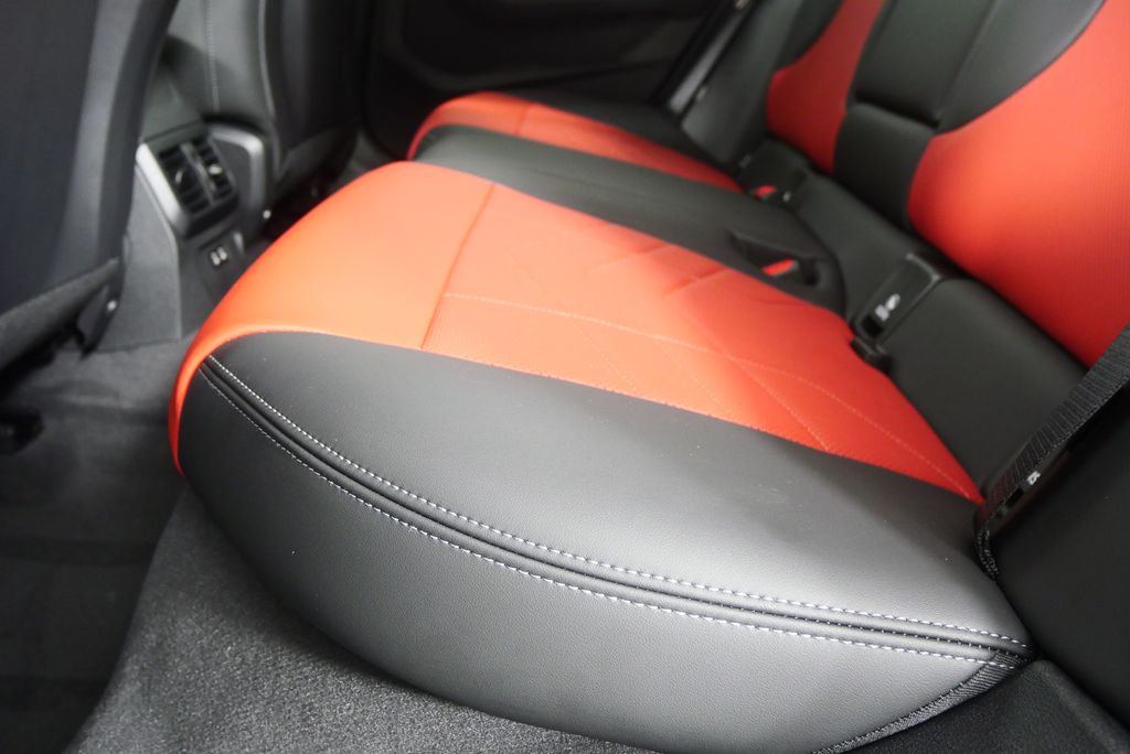 Thumbnail: 2026 BMW 2 Series - 15