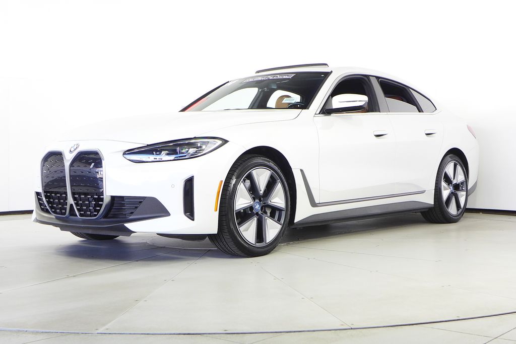 Thumbnail: 2024 BMW i4 - 2