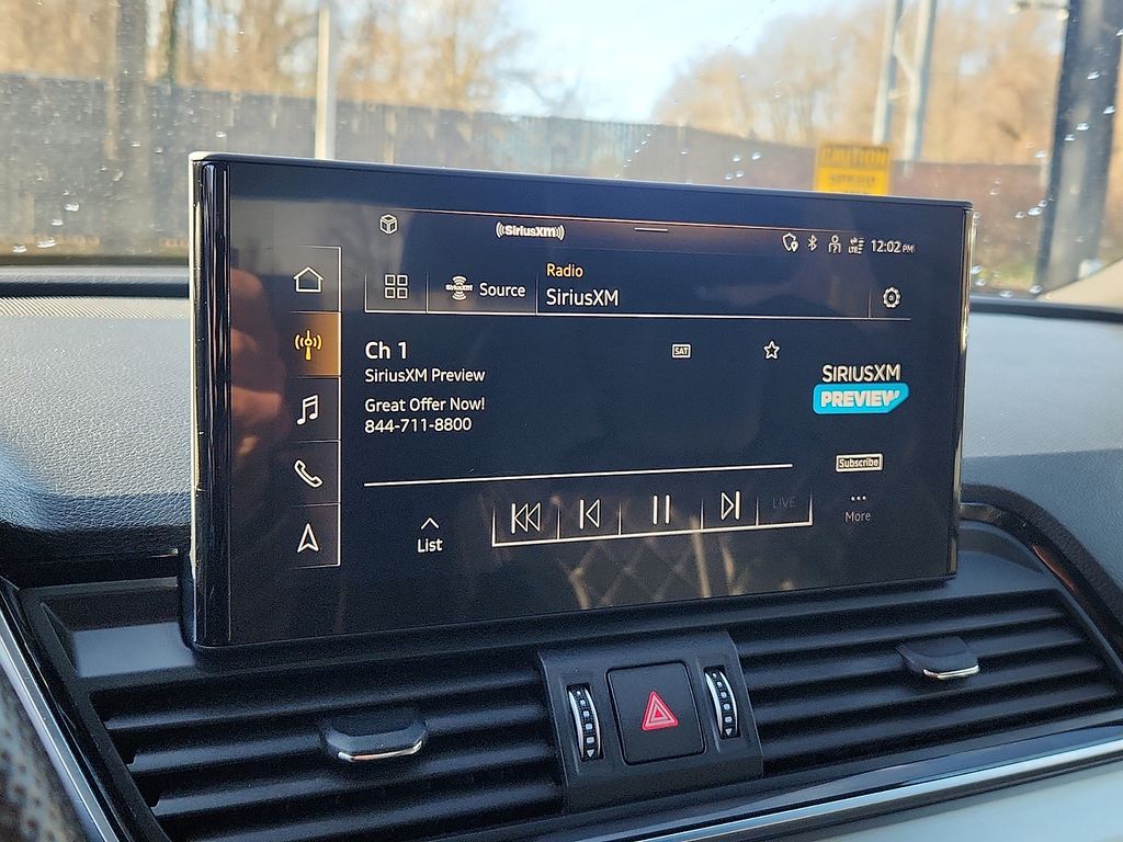 Thumbnail: 2021 Audi SQ5 - 17