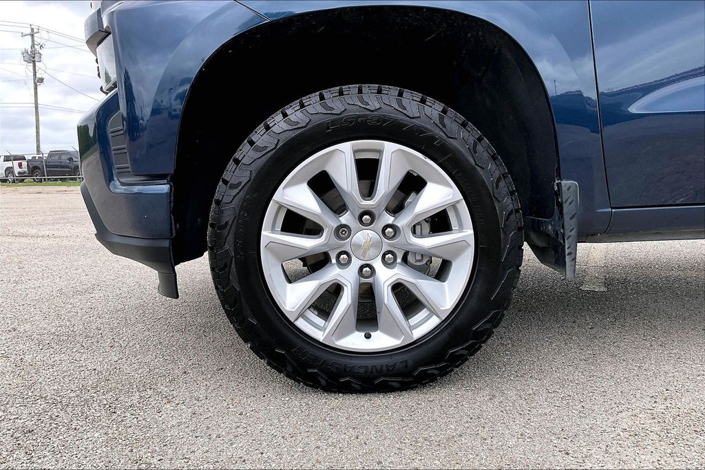 Used 2022 Chevrolet Silverado 1500 LTD Custom 4D Crew Cab