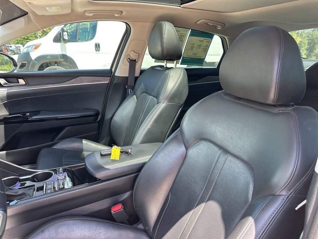 2021 Crystal Beige Kia K5 EX FWD Sedan