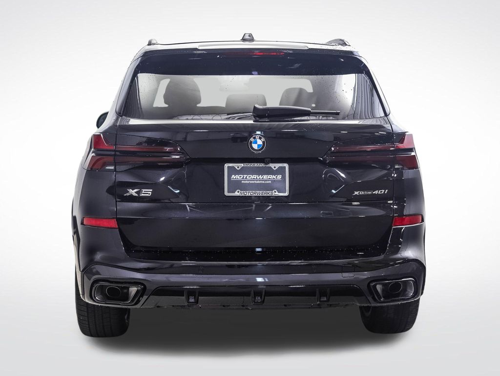 Thumbnail: 2026 BMW X5 - 4
