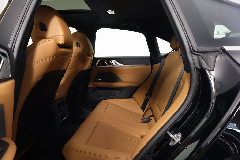 2025 BMW i4 xDrive40 6