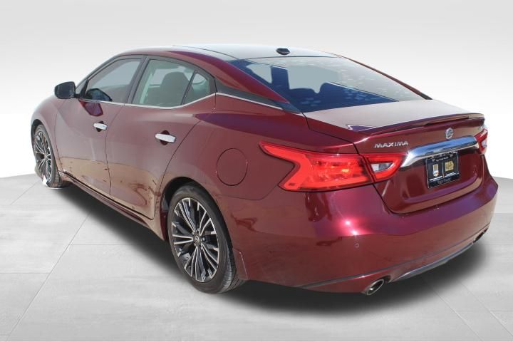 Used Car 2017 Nissan Maxima  Platinum For Sale Under $12,000 In Georgetown, Texas