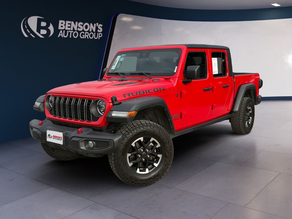 Firecracker Red Clearcoat 2024 Jeep Gladiator Rubicon Crew Cab 4WD Pickup Truck Four-Wheel Drive 8-Speed Automatic