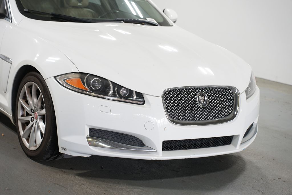 Thumbnail: 2012 Jaguar XF - 4