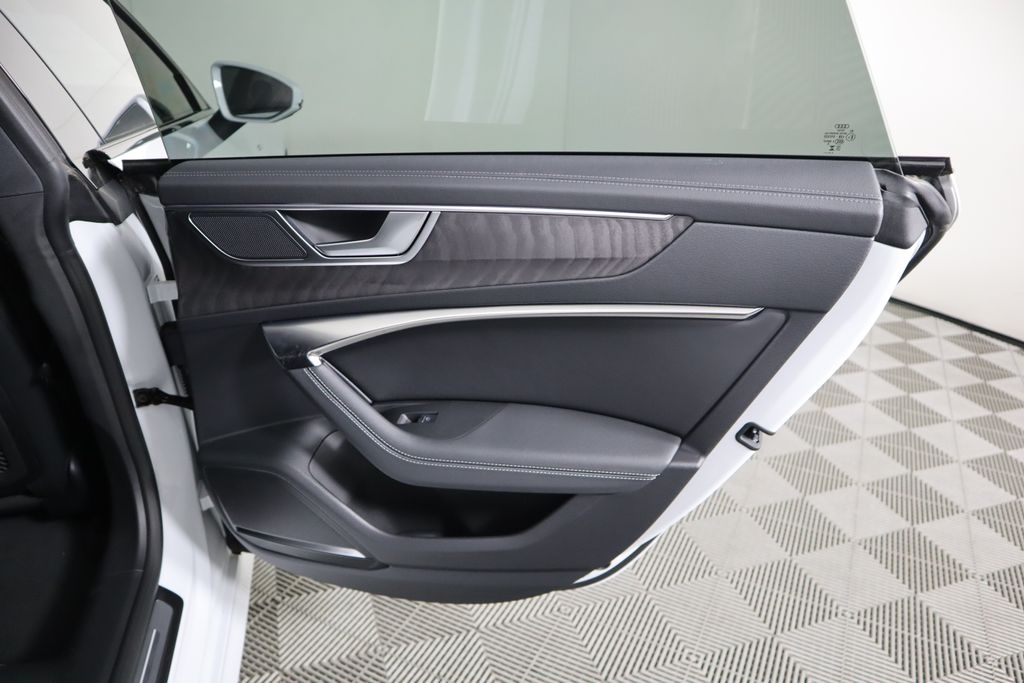 Thumbnail: 2025 Audi A7 - 28