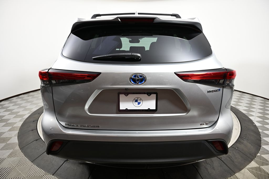 2022 Toyota Highlander XLE 4
