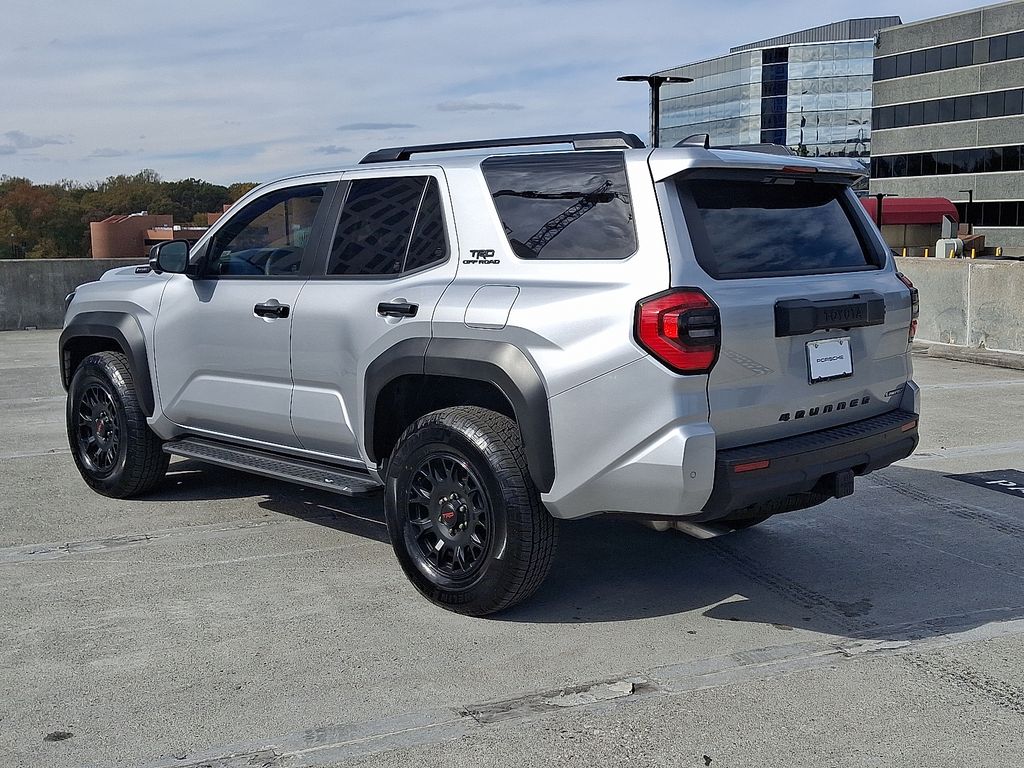 Thumbnail: 2025 Toyota 4Runner - 10
