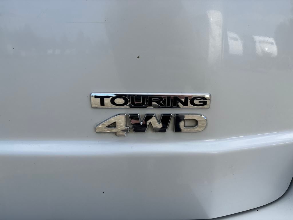 2014 Diamond White Pearl Honda Pilot Touring 4X4 SUV