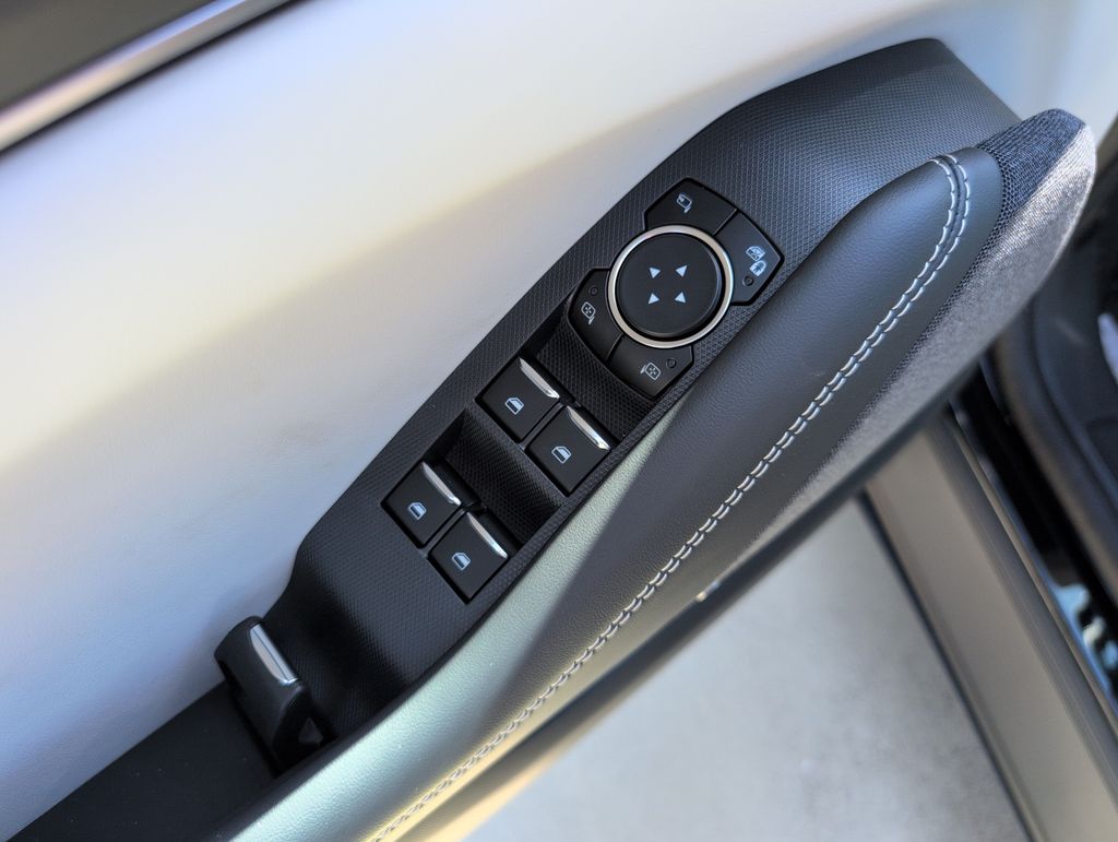 New 2026 Black Ford Premium image 29