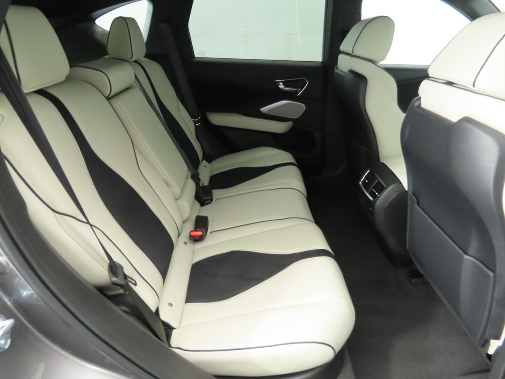 Thumbnail: 2026 Acura RDX - 22