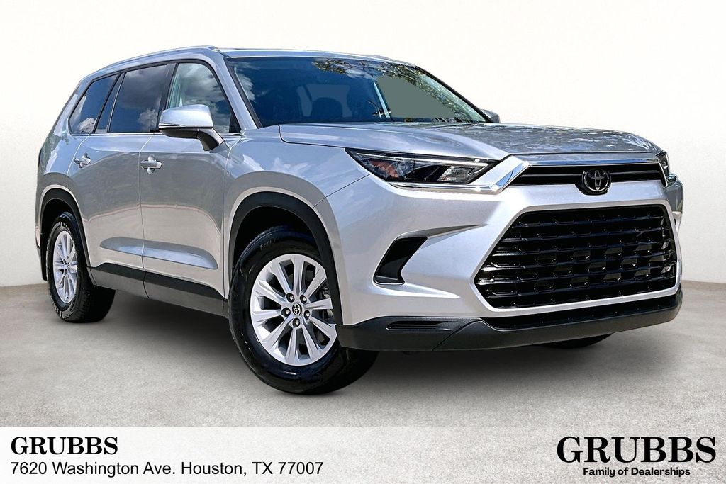 Celestial Silver Metallic 2024 Toyota Grand Highlander SUV / Crossover Front-Wheel Drive 8-Speed Automatic