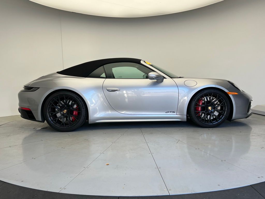 Thumbnail: 2024 Porsche 911 - 32