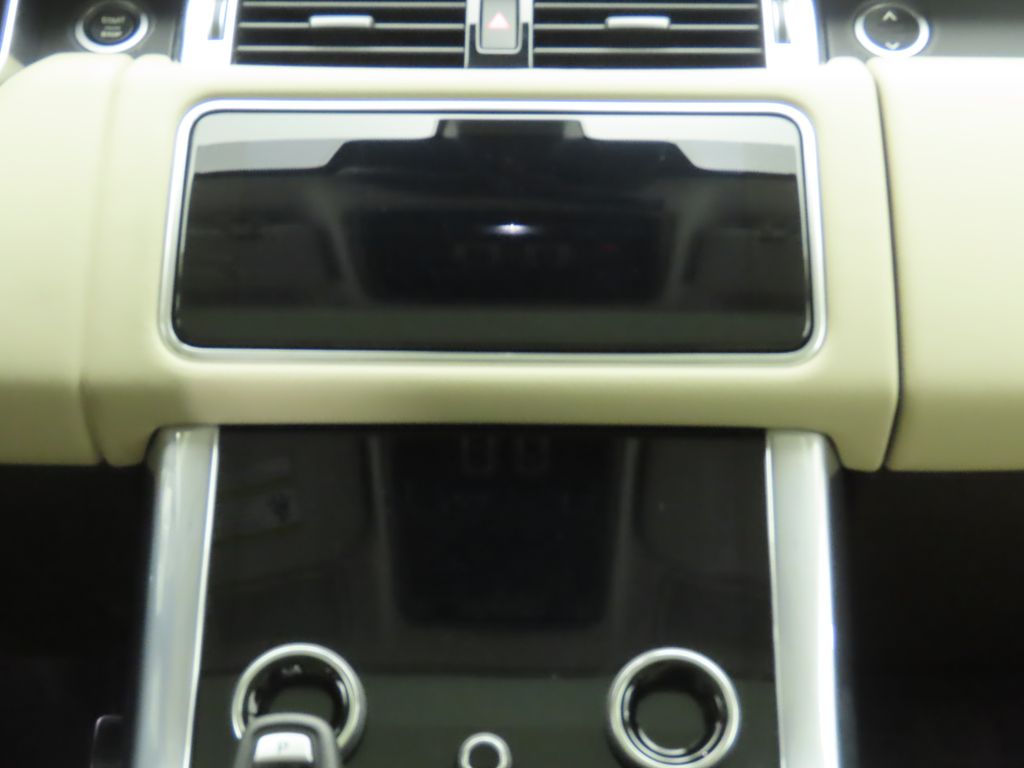 Thumbnail: 2022 Land Rover Range Rover Sport - 14